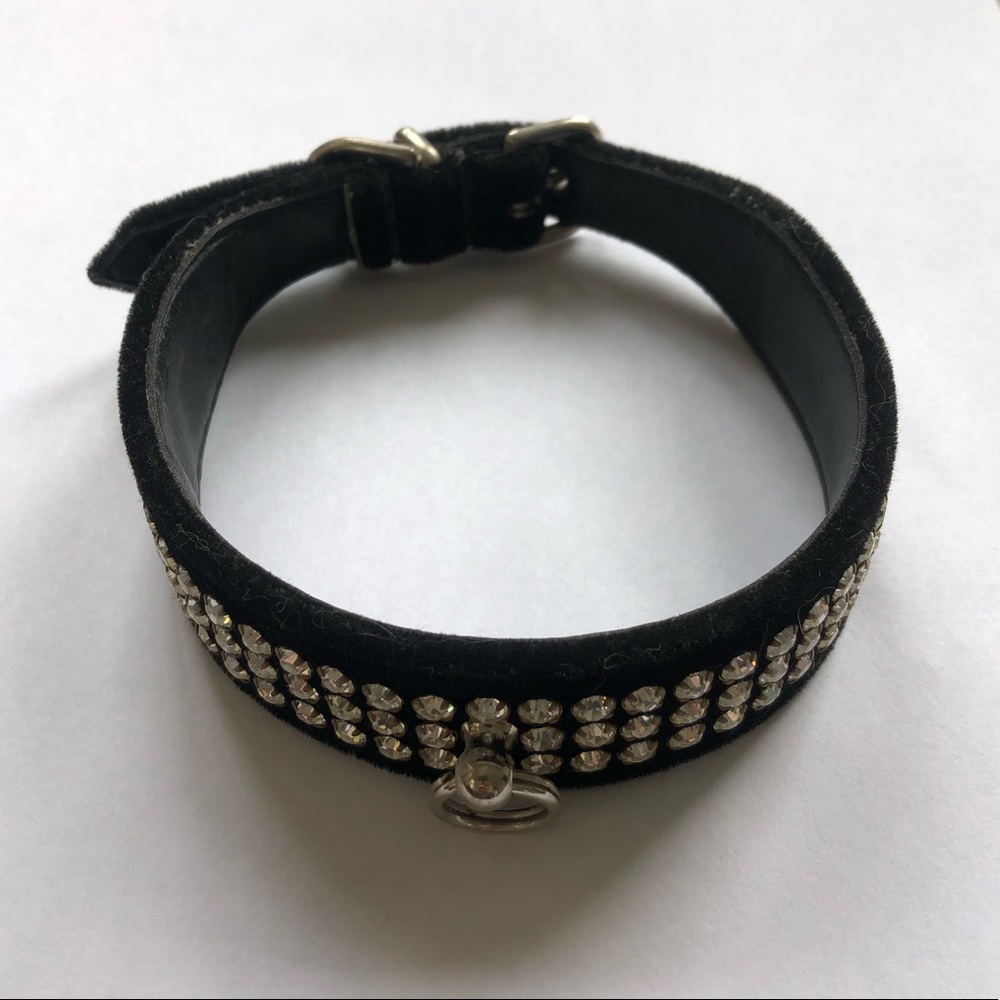 Choker - Picture 2 of 4